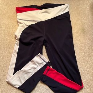 Gap fit M patriotic red white and navy leggings